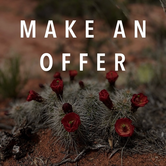 💴 OPEN TO ALL OFFERS! 💰 - Picture 1 of 1